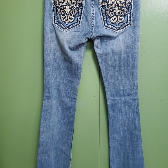 Miss Me Women's Light Blue Embroidered Pocket Jeans - Picture 4 of 4